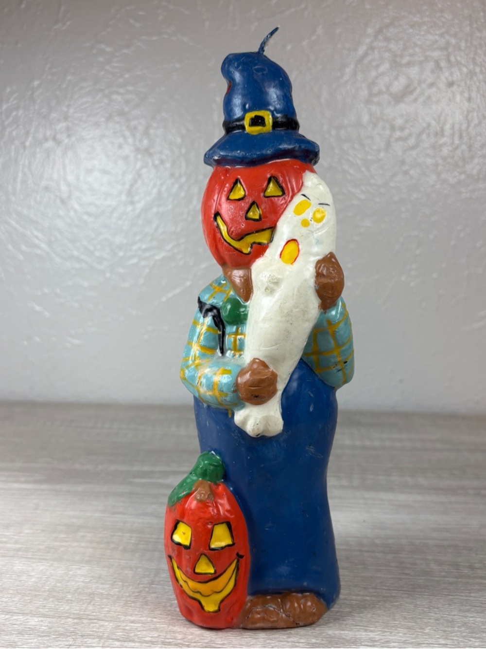 Vintage Halloween 10 In Candle Scarecrow Holding Ghost Pumpkin Head Witch Hat